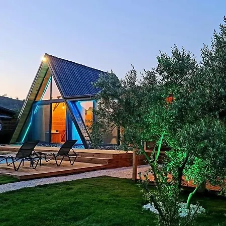 Zeytin Havuzlu Jakuzili