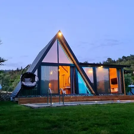 Zeytin Havuzlu Jakuzili Вилла