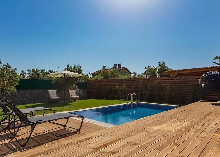 Zeytin Havuzlu Jakuzili